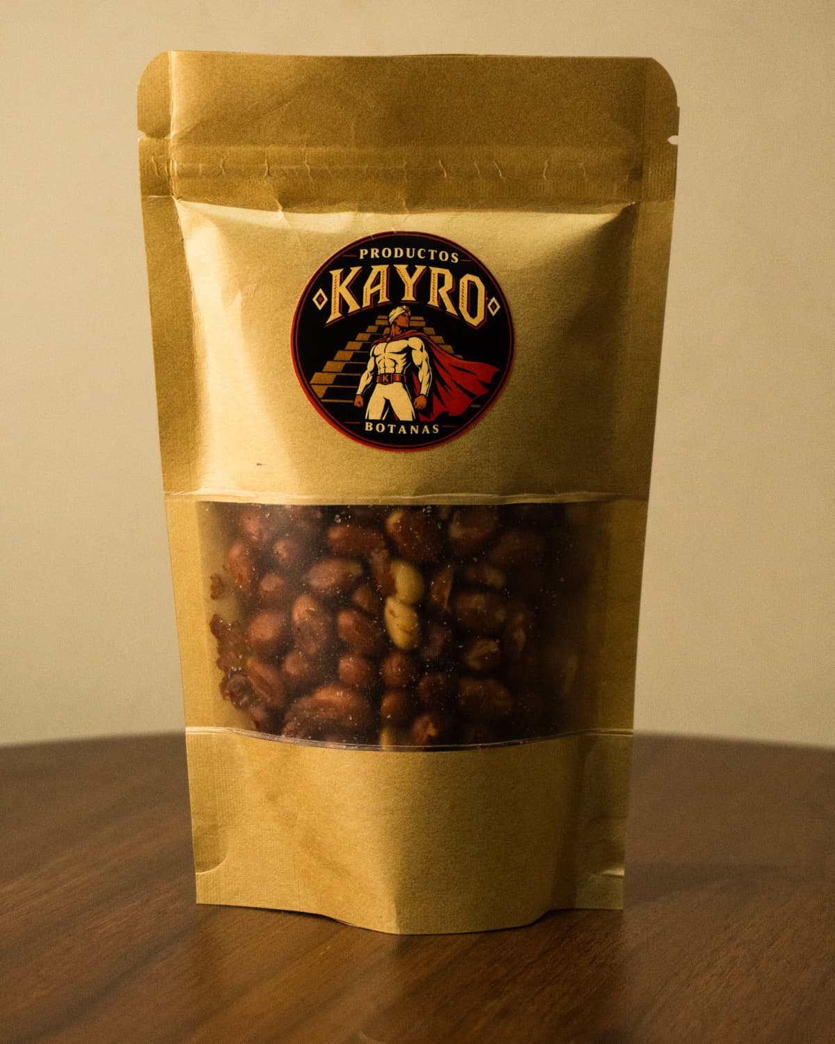 Cacahuate español de Productos Kairo, en su bolsa de presentación