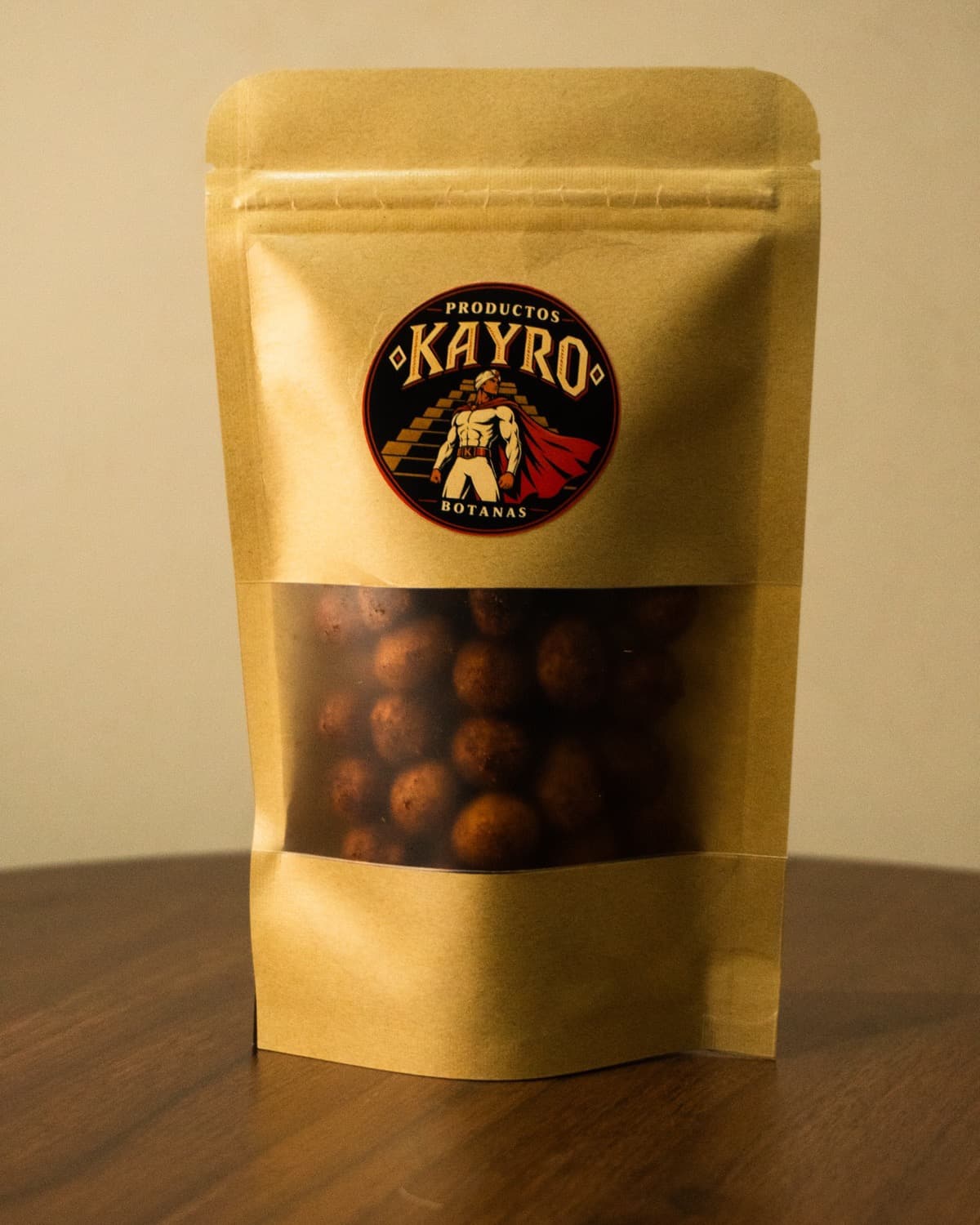 Hot nuts chipotle de Productos Kairo, en su bolsa de presentación